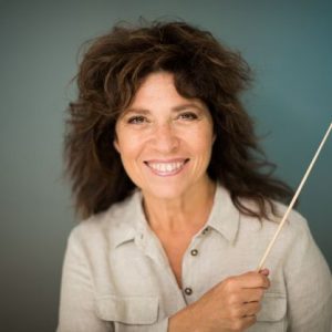 Mélanie Levy-hiebaut, conférencière, cheffe d'orchestre